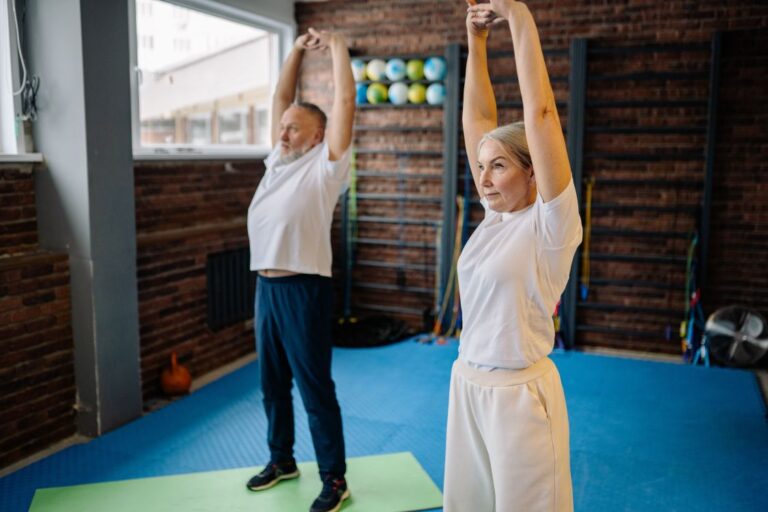 Gym pour seniors : rester en forme à tout âge