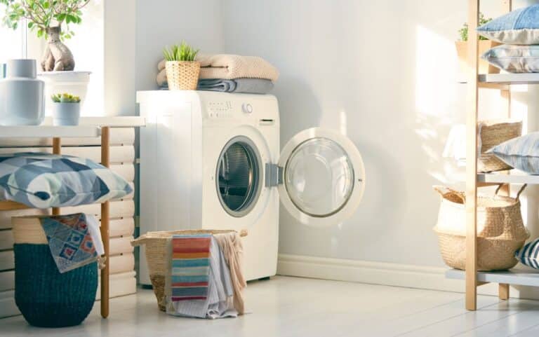La lessive sans parfum pour les seniors : pourquoi est-ce la meilleure option ?