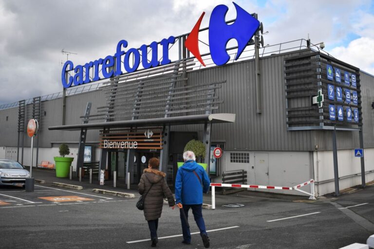 Les magasins Carrefour proposent la livraison gratuite pour les seniors