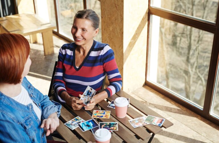 Comment les jeux de mémoire peuvent aider à renforcer le cerveau des seniors ?