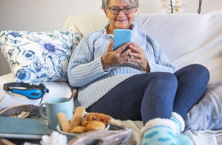 Téléphones portables pour seniors à grosses touches : ergonomie, simplicité et accessibilité pour nos aînés